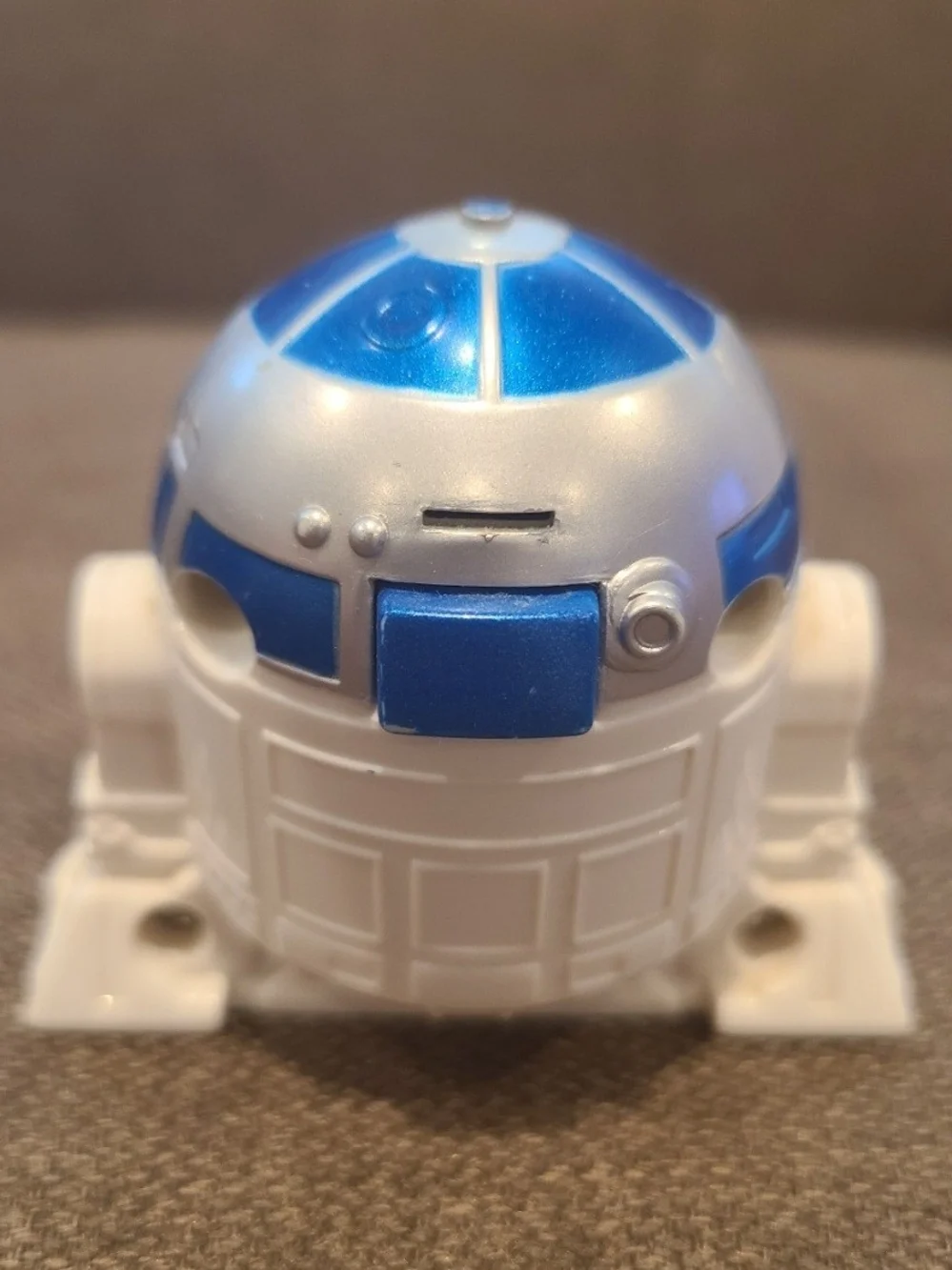Vintage 2005 Star Wars: R2-D2 promotional toy